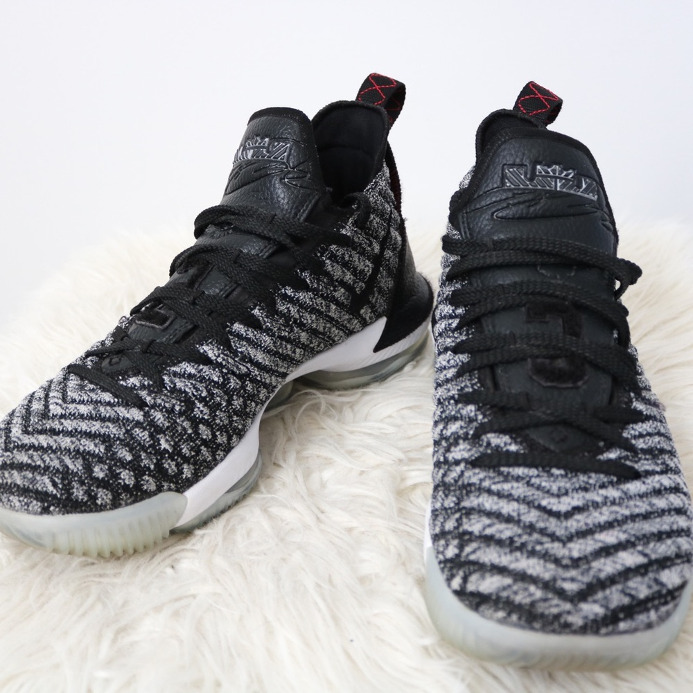 Nike Lebron 16s “Oreos” (Size 8 1/2US)